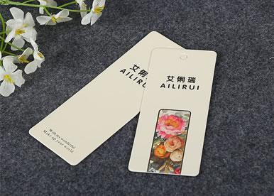 吊牌